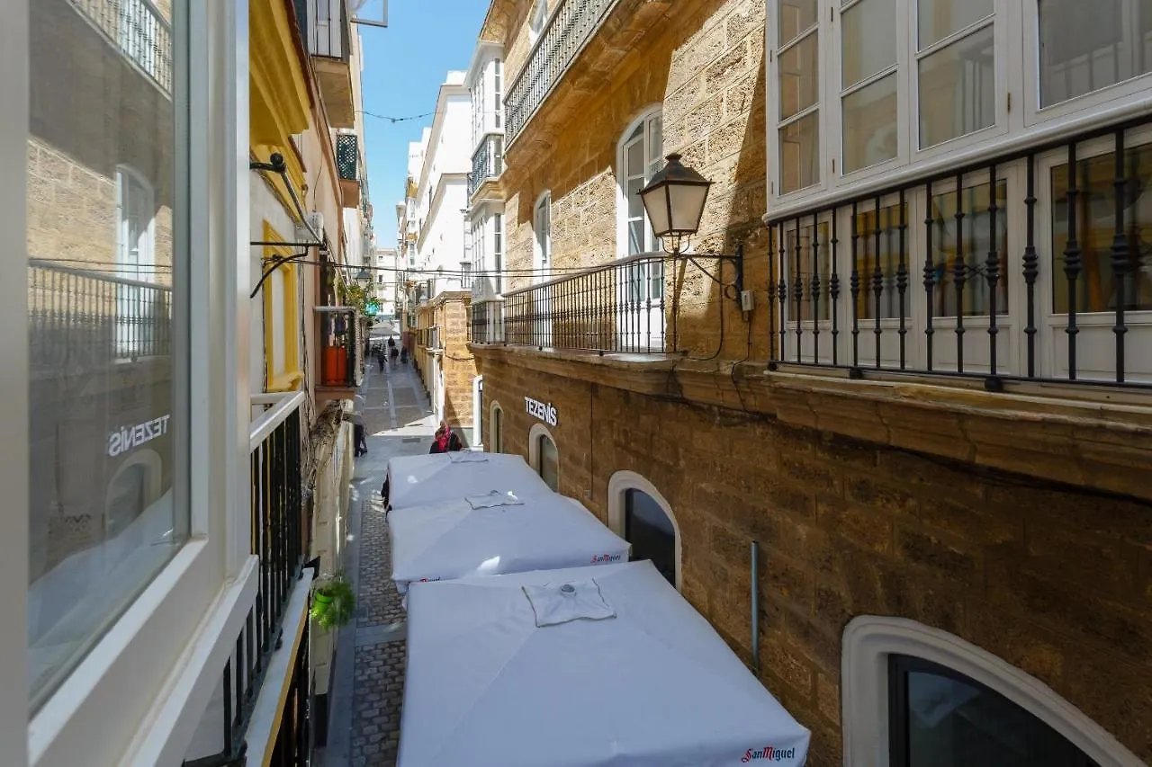 Apartamentos Loto Y Liz By Cadiz4Rentals 0*, Cadiz Spain