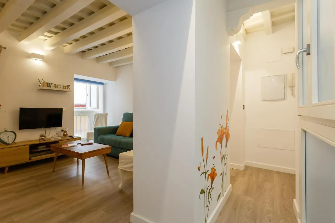 Apartment Apartamentos Loto Y Liz By Cadiz4Rentals