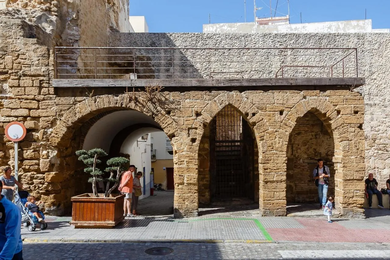 Apartamentos Loto Y Liz By Cadiz4Rentals 0*, Cadiz