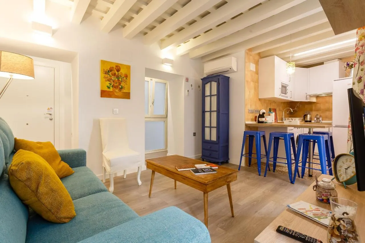 Apartamentos Loto Y Liz By Cadiz4Rentals