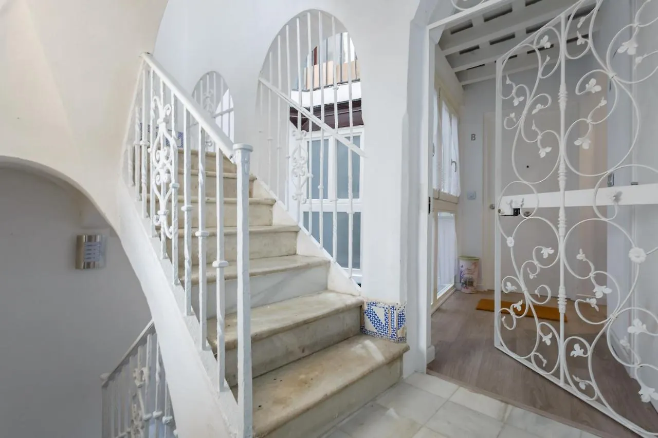 Apartment Apartamentos Loto Y Liz By Cadiz4Rentals
