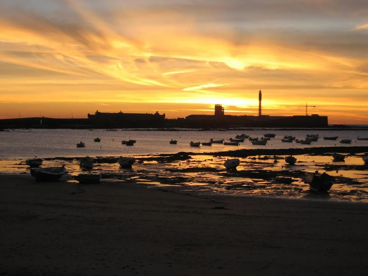 Apartamentos Loto Y Liz By Cadiz4Rentals Cadiz